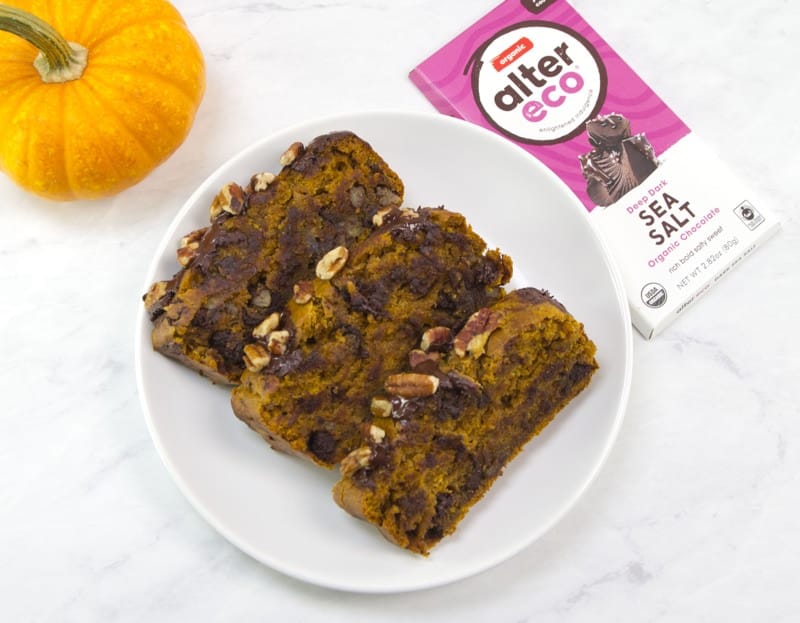 dark chocolate vegan pumpkin bread